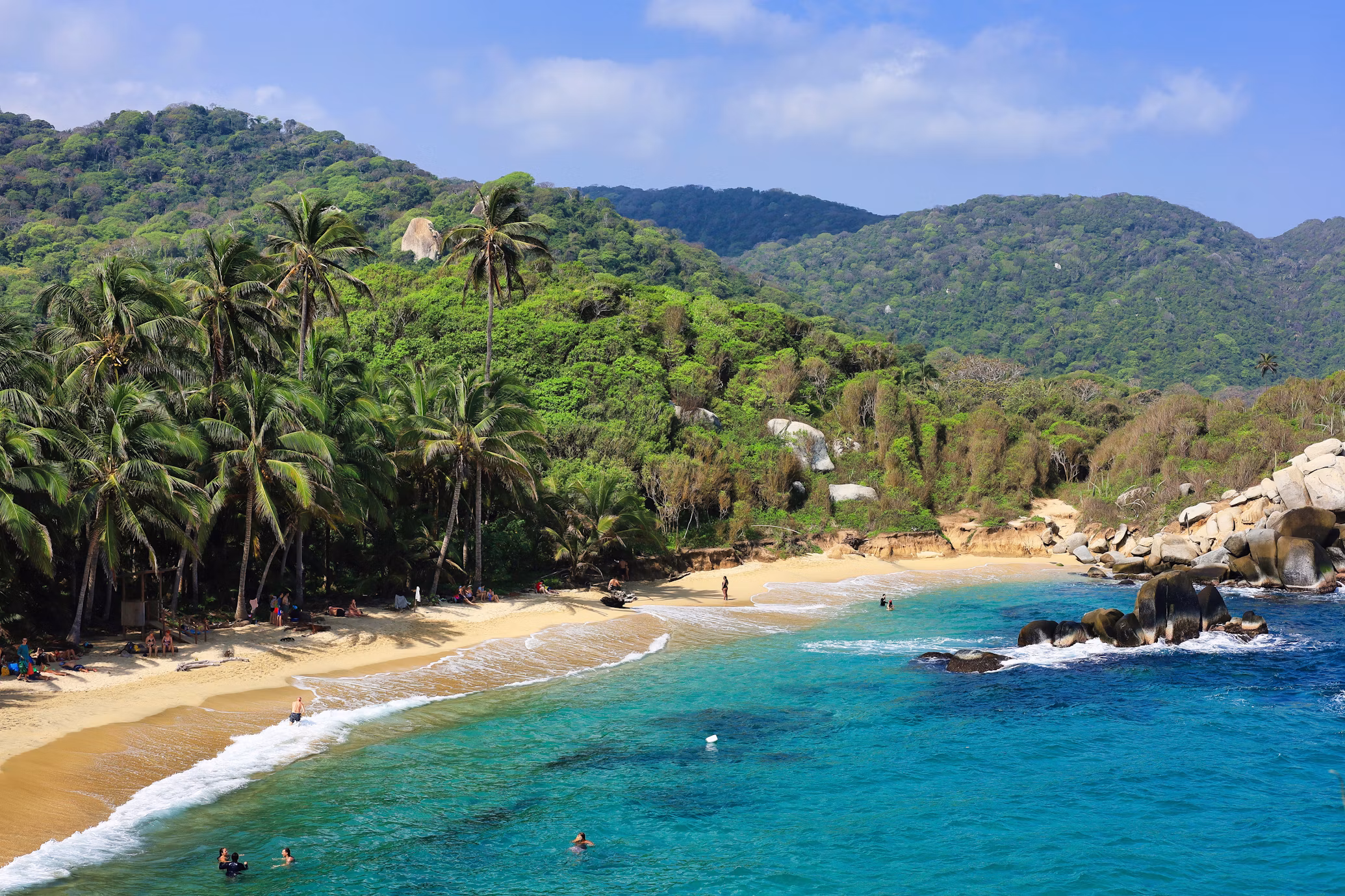 Paisaje soleado Tayrona ideal para visitar